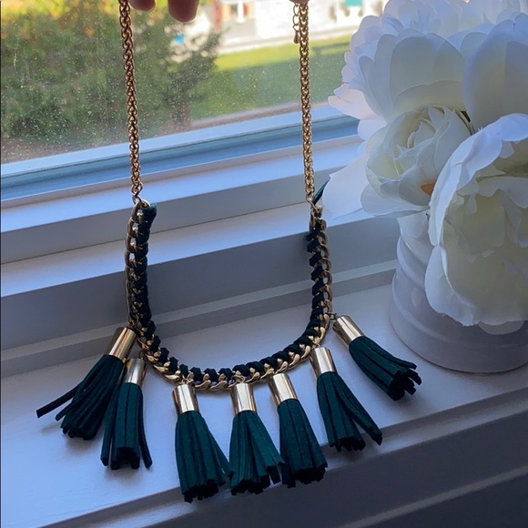 Green Faux Chain necklace - Picture 1 of 3